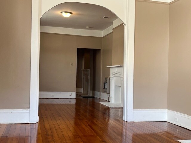 Foto del edificio - 3029 Banks St