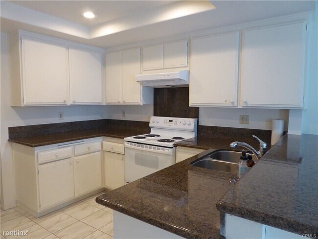 Building Photo - 3 br, 3 bath Condo - 21 Havenwood # 77