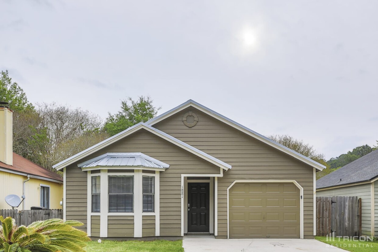 Foto principal - 1881 Alberta Ct S