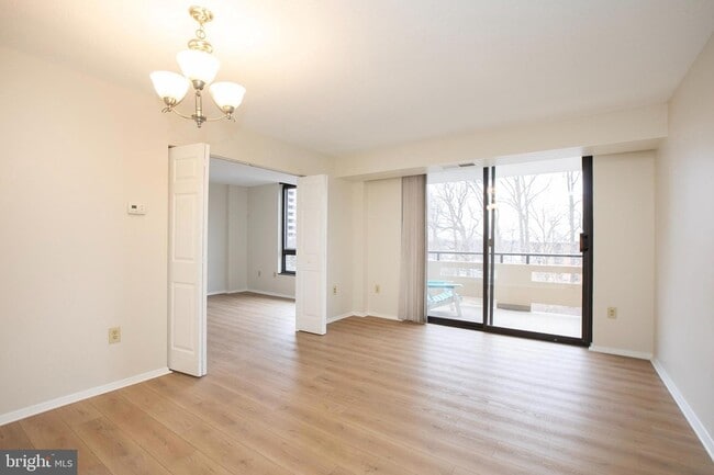 Photo - 1808 Old Meadow Rd Apartment