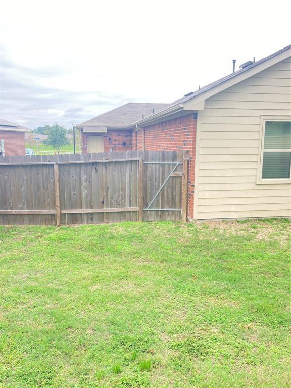 Building Photo - 17731 Holt Fleet Dr