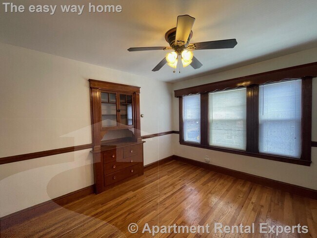 Building Photo - 3 Edgar Ct