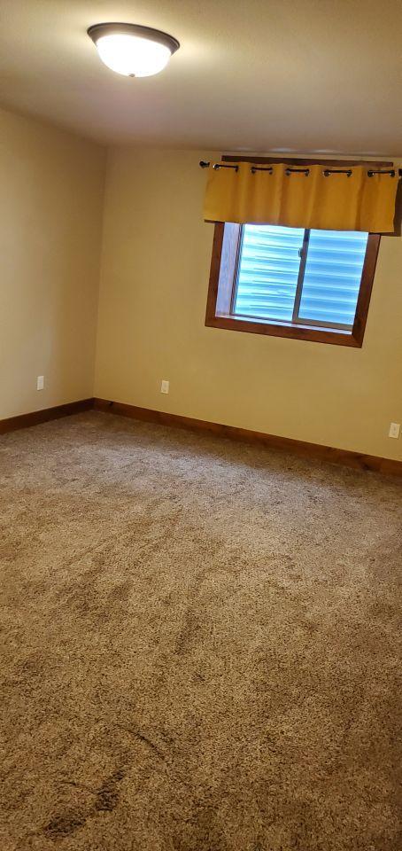 Foto del edificio - 4 bedroom in Billings MT 59101