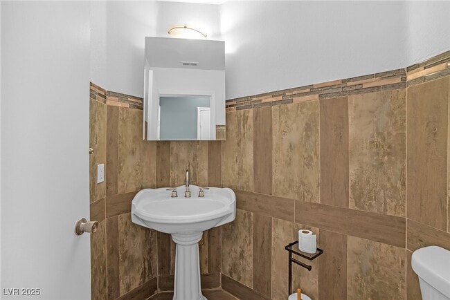 Foto del edificio - 8805 W Pine Pitch Dr