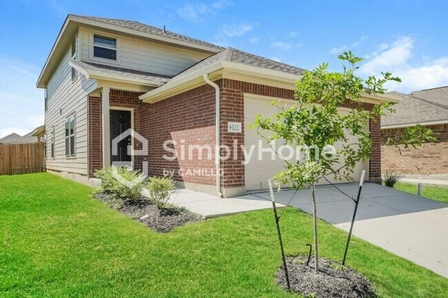 Building Photo - 9322 Dogwood Hill