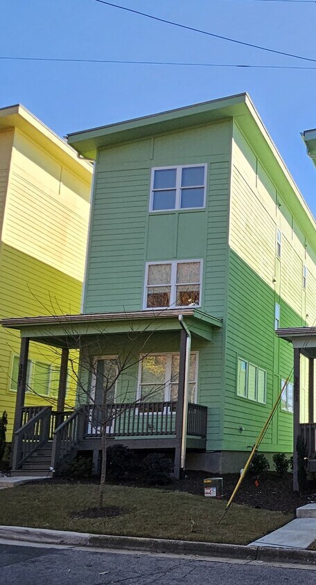 Primary Photo - 3801 Lexington Dr