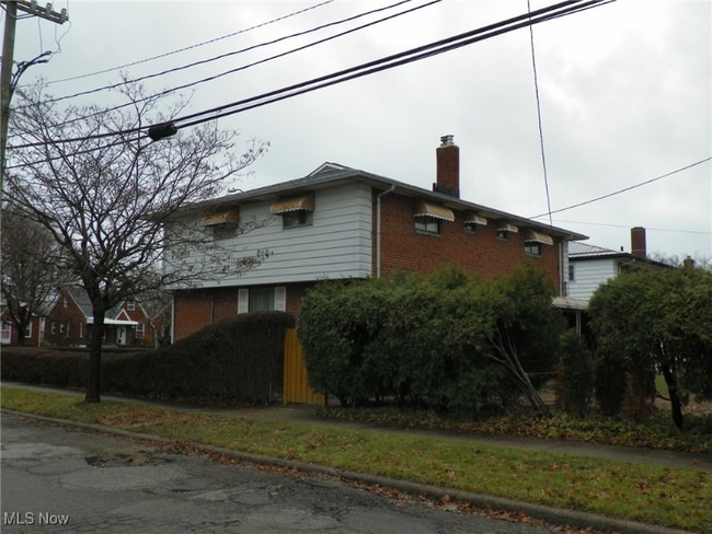 Photo - 4360 W 150th St House