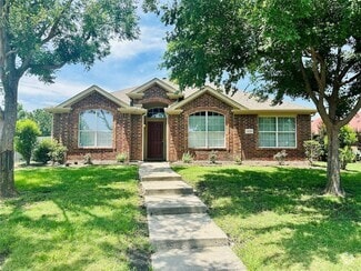 Building Photo - 428 Welch Dr