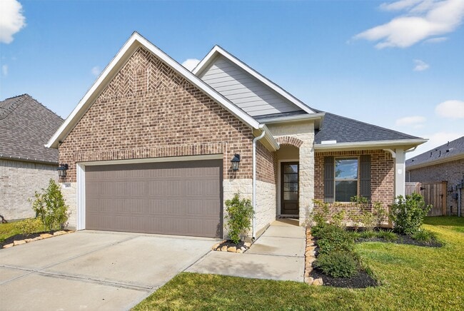 Building Photo - 18830 Shadowfax Trl