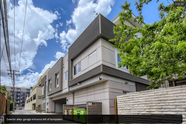 Building Photo - 3360 W 38th Ave