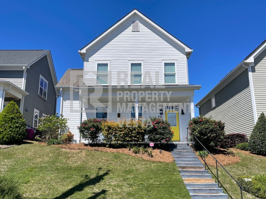 Stunning Three Bedroom Home Downtown House Rental in Macon, GA