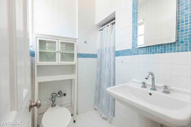 Building Photo - 2 br, 2 bath Condo - 730 10th Street