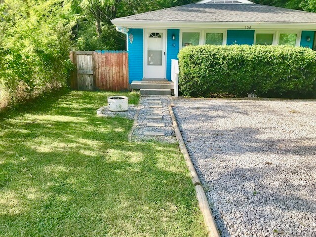 Building Photo - 106 McKennell Dr