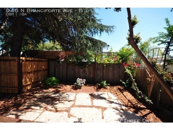 Building Photo - 946 N Branciforte Ave