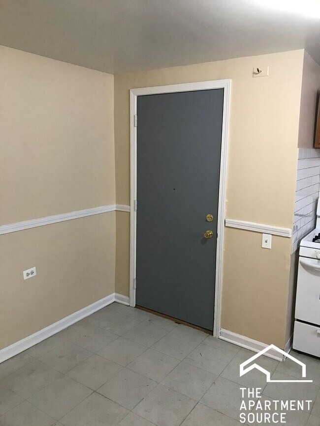 Foto del edificio - 7722 N Marshfield Ave