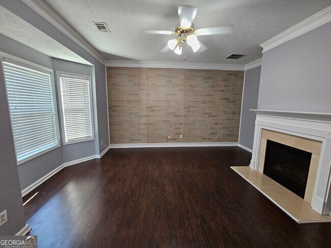 Foto del edificio - 1243 Blairs Pointe Dr SW