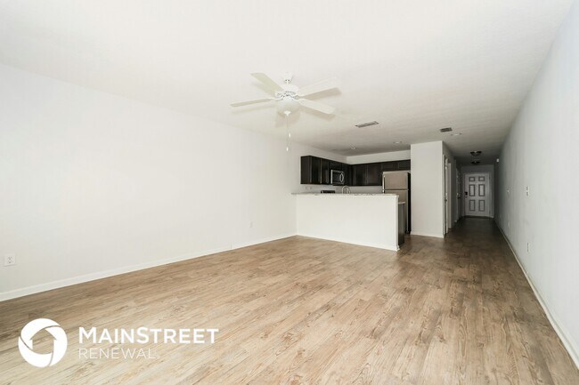 Building Photo - 512 Eiseman Wy