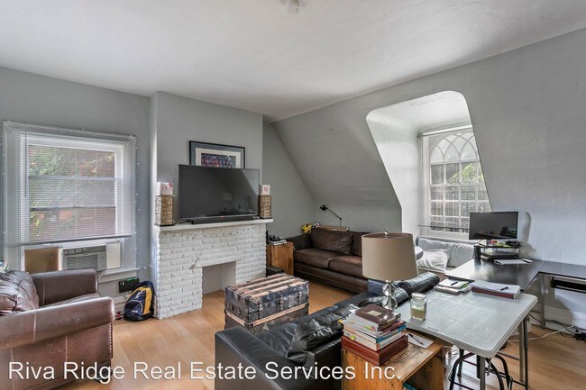 Foto del edificio - 5916 Howe St