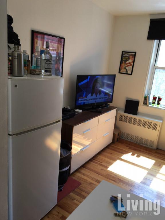 Building Photo - 0 bedroom in NEW YORK NY 10001