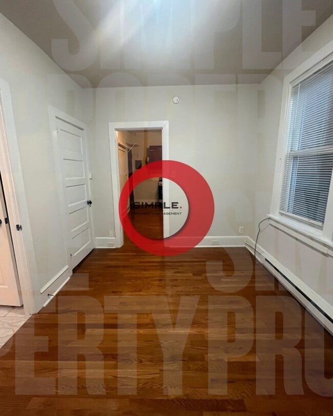 Building Photo - 37 E Philadelphia Ave
