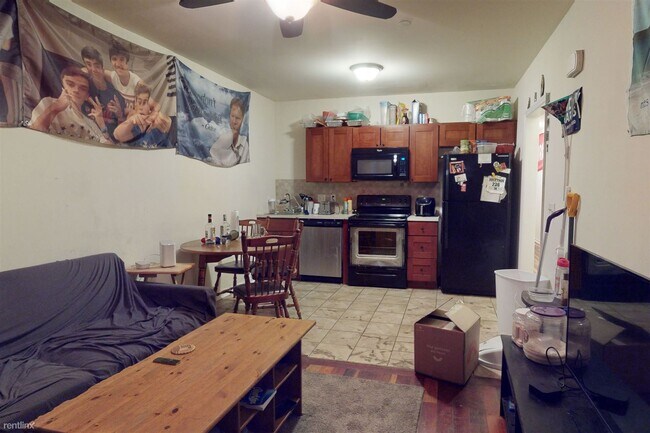 Foto del edificio - 5 br, 3 bath Duplex - 1923 N 18TH ST Unit A