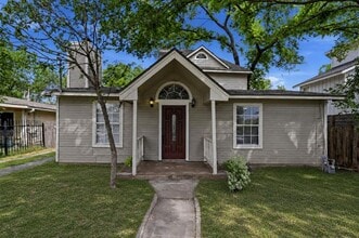 Building Photo - 915 Vargas Rd