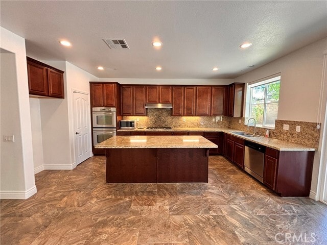 Building Photo - 28577 Las Canastas Dr