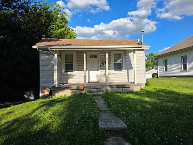 Building Photo - 513 Virginia Ave