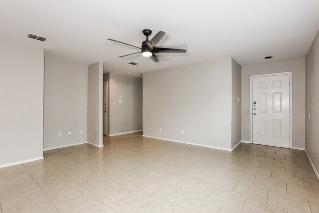 Building Photo - 1453 Castle Ridge Rd