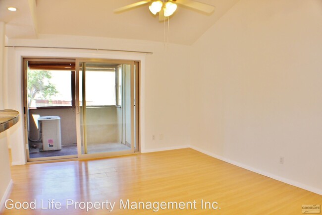 Building Photo - 2 br, 1.5 bath House - 5543 Adobe Falls Rd...