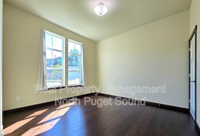 Foto del edificio - 5114 80th Ave NE