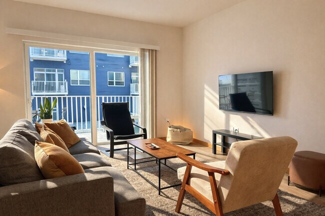 Foto del edificio - 1640 N Water St