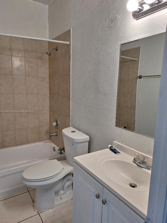 Foto del edificio - 28412 SW 141st Pl