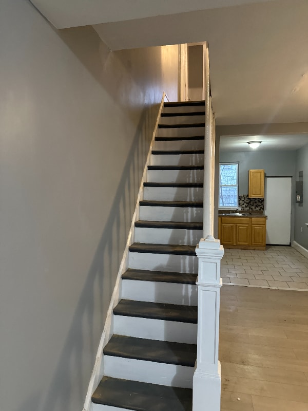 Building Photo - 532 N Paxon St