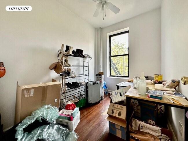 Foto del edificio - 40 W 127th St