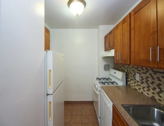 Foto del edificio - 139-50 35th Ave