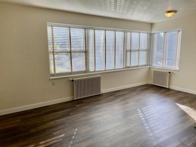 Foto del edificio - 1 bedroom in Seattle WA 98109