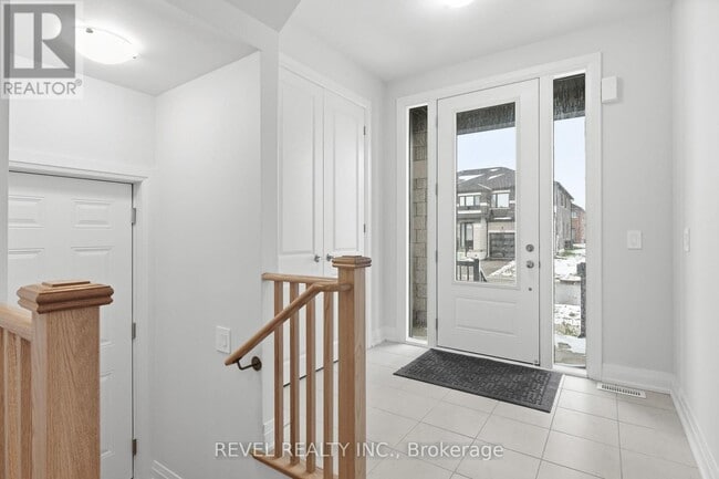 Building Photo - 47 Corley St