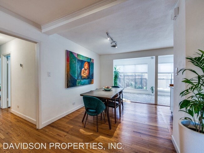 Building Photo - 3 br, 2 bath House - 102 Wellesley Blvd