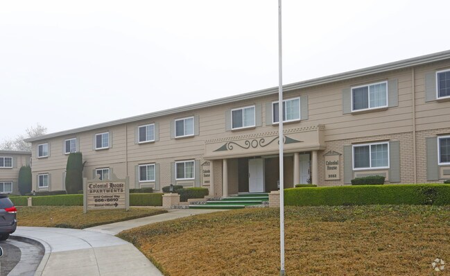Colonial House Apartments San Jose Ca Apartments Com