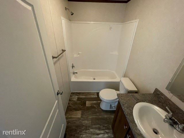 Foto del edificio - 3 br, 2 bath Mobile Home - 201 21st Ave. S