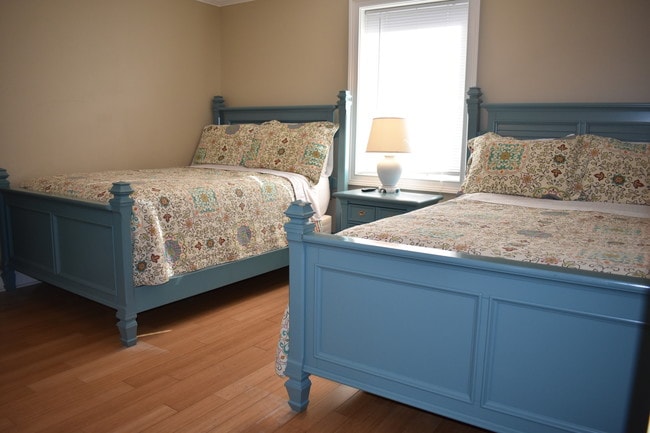 3er dormitorio con dos camas dobles - 3 15th St
