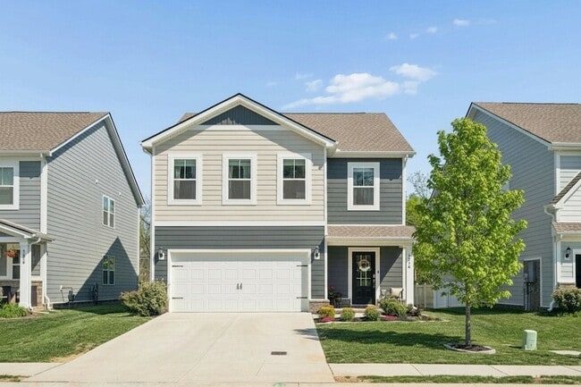 Building Photo - 2216 Robert Gwynne Dr