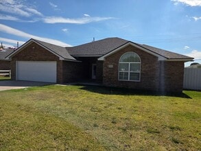 Building Photo - 2405 Fred Daugherty Dr