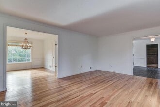 Building Photo - 9601 Persimmon Tree Rd