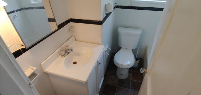 Foto del edificio - 7712 Baxter St