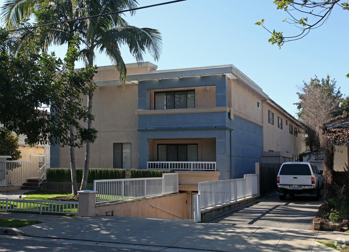 Primary Photo - 1520 Princeton St