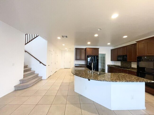 Foto del edificio - 6119 Andover Wood Rd
