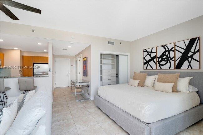 Foto del edificio - 1060 Brickell Ave