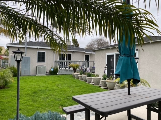 Foto del edificio - 2653 Stoner Ave